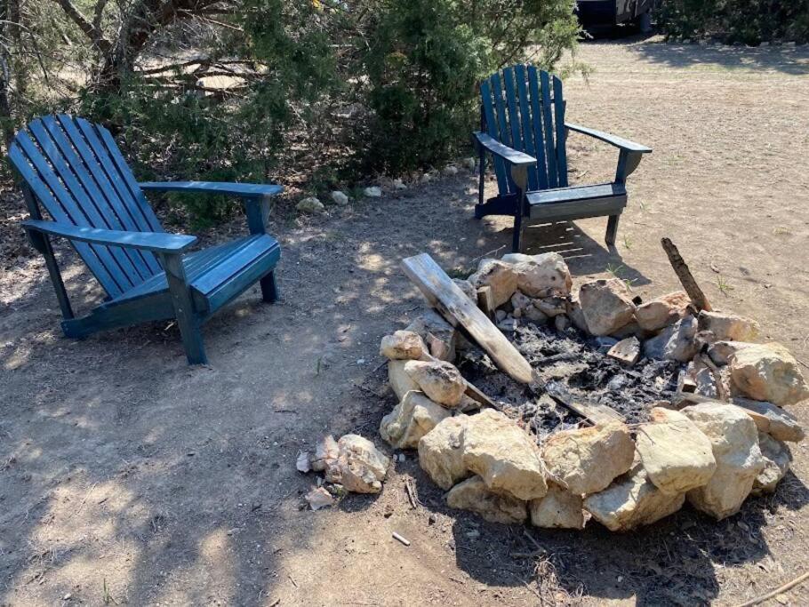 12 Fires Luxury Glamping With Heating #5 호텔 존슨 시티 외부 사진