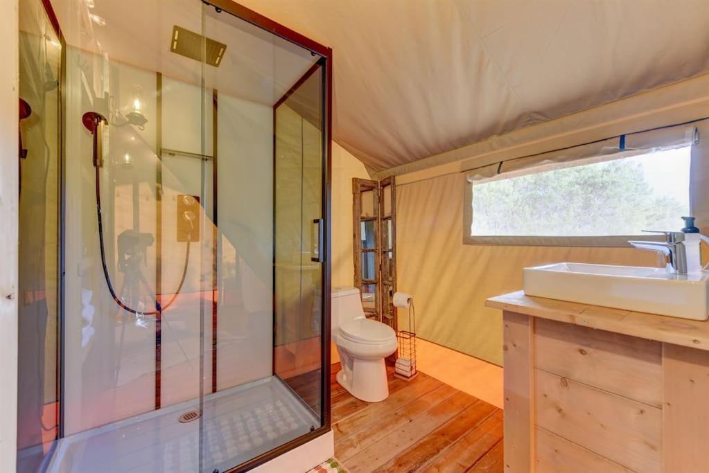 12 Fires Luxury Glamping With Heating #5 호텔 존슨 시티 외부 사진