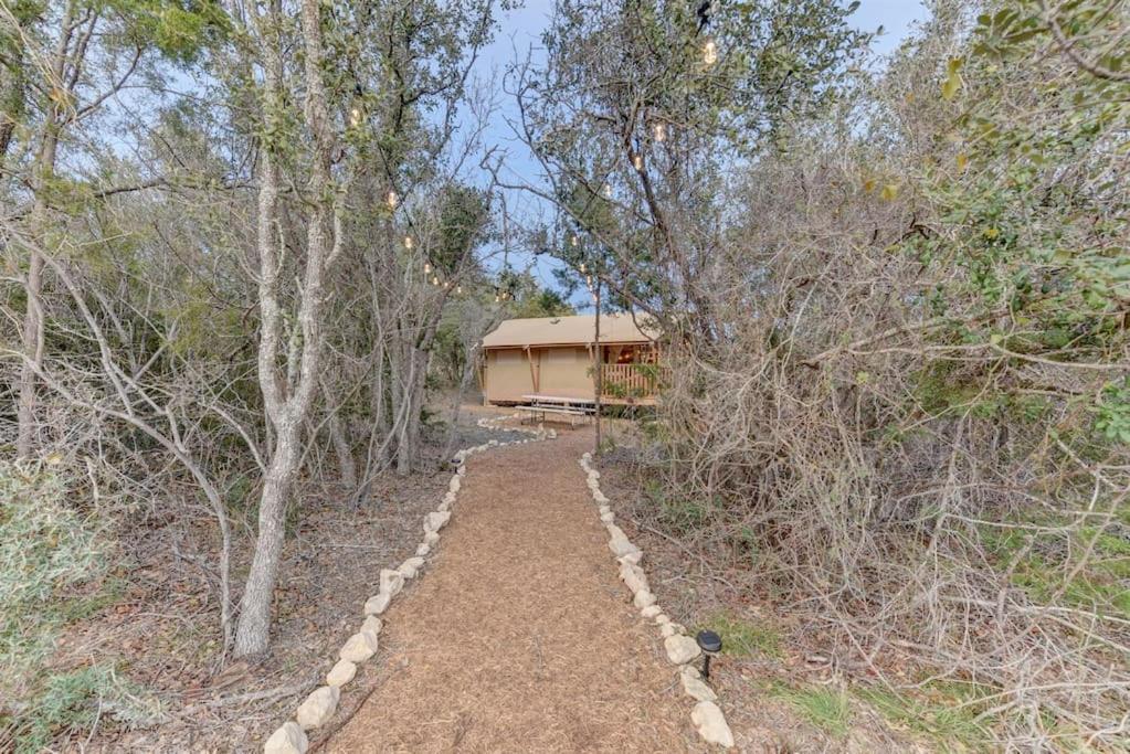 12 Fires Luxury Glamping With Heating #5 호텔 존슨 시티 외부 사진
