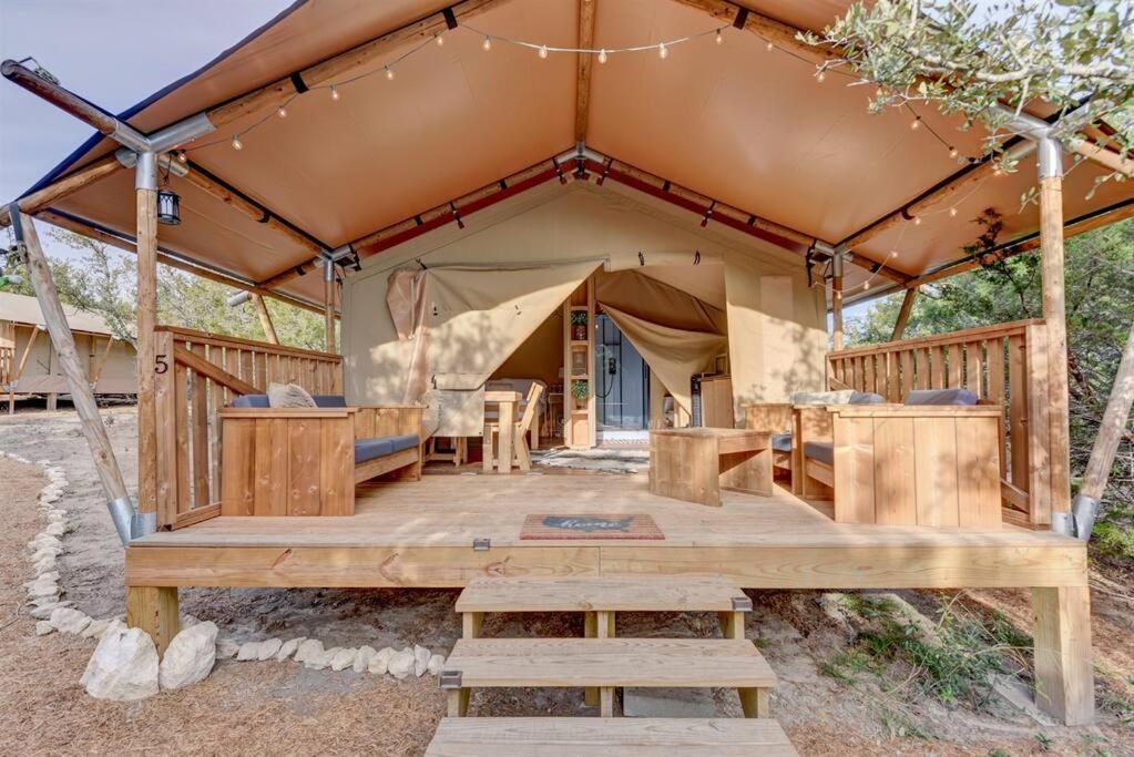 12 Fires Luxury Glamping With Heating #5 호텔 존슨 시티 외부 사진
